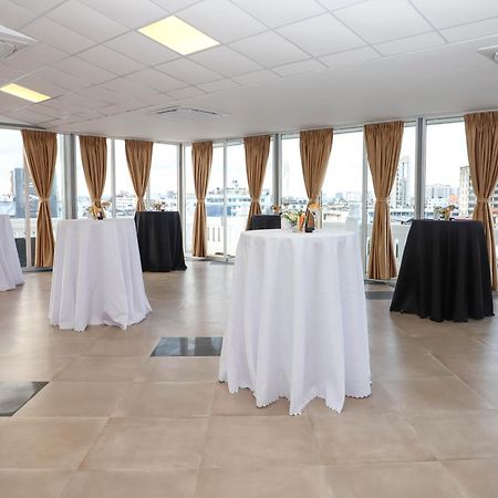 Sentrim Castle Royal Hotel Mombasa Zewnętrze zdjęcie