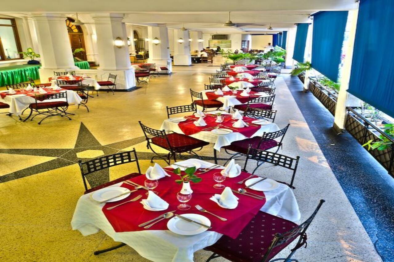 Sentrim Castle Royal Hotel Mombasa Zewnętrze zdjęcie