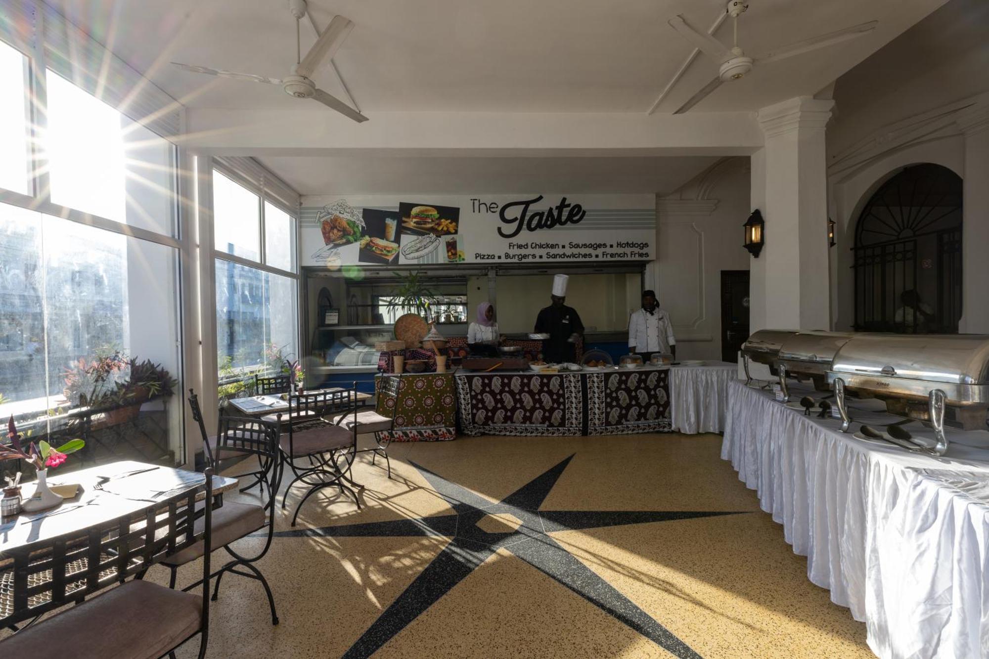 Sentrim Castle Royal Hotel Mombasa Zewnętrze zdjęcie