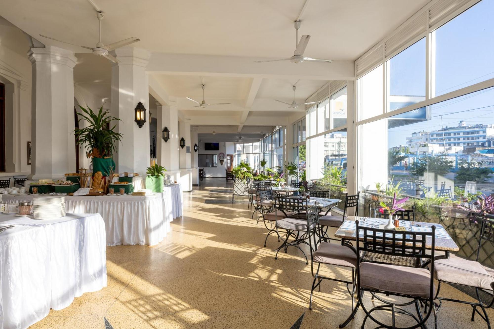 Sentrim Castle Royal Hotel Mombasa Zewnętrze zdjęcie